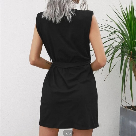 SHEIN Black Sleeveless Tie-Waist Dress - Never Been Worn - Size XL (Fits like L) - Picture 2 of 4